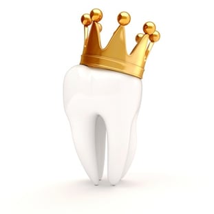 186400250 - 3d tooth with crown
